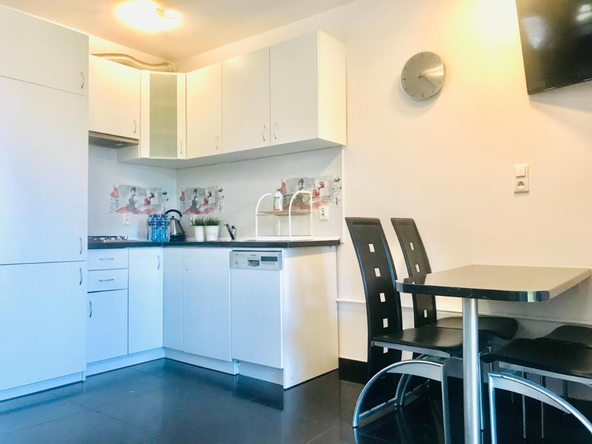 Domki I Apartamenty Caloroczne Koliber Władysławowo Exterior foto